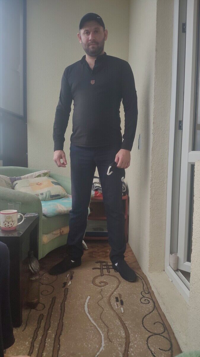  20493805  , 35 ,    -