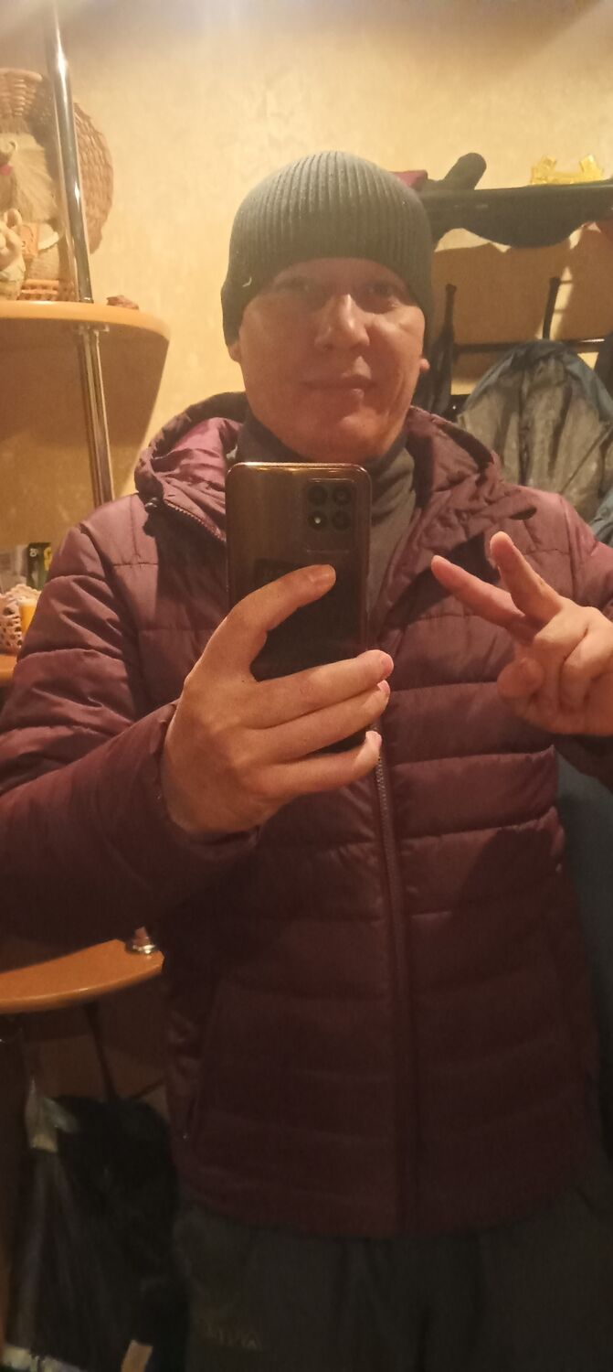  48083505  , 45 ,    