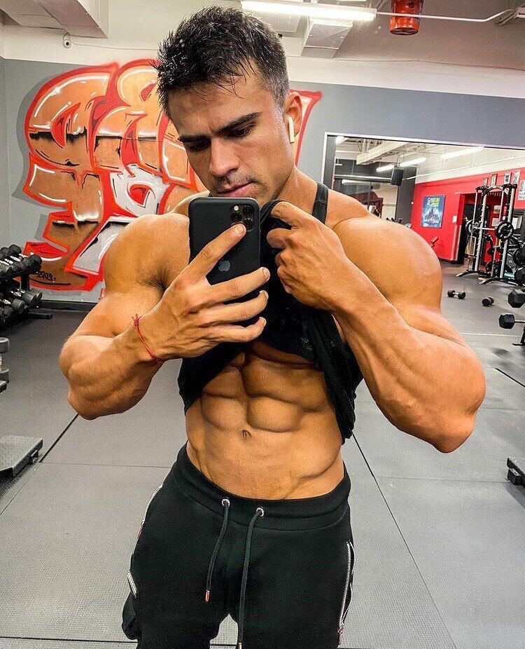 Ismael Martinez Fitness model