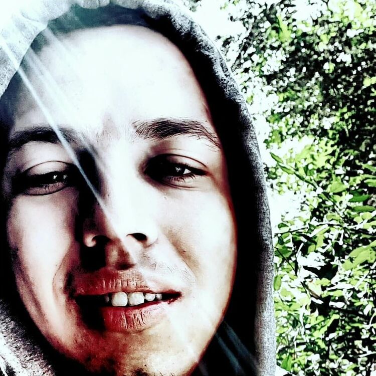  36894195  , 30 ,    