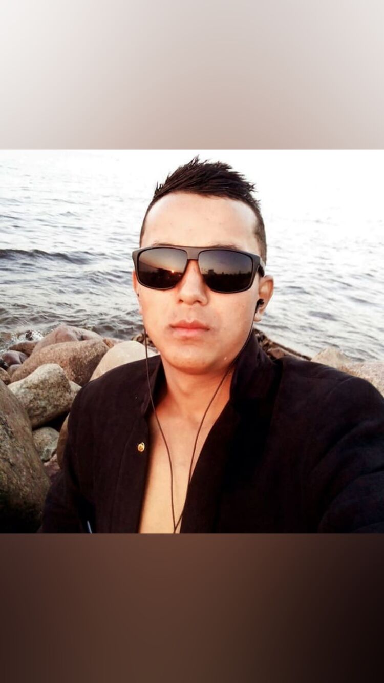  37628115  , 30 ,    -