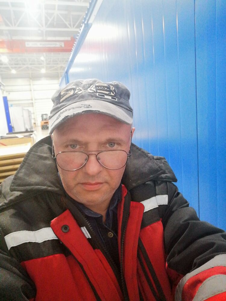  -,   , 54 ,  