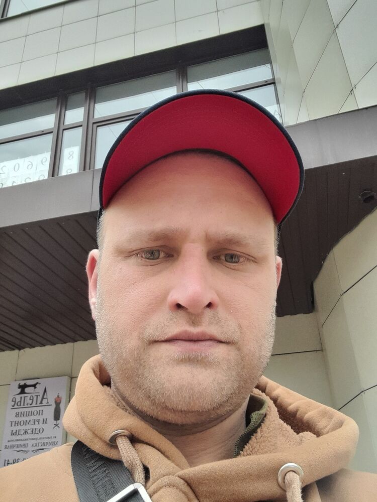  31006035  Evgeny, 37 ,    -