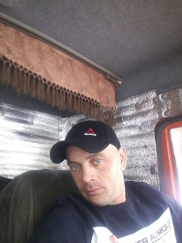  18153455  , 40 ,    