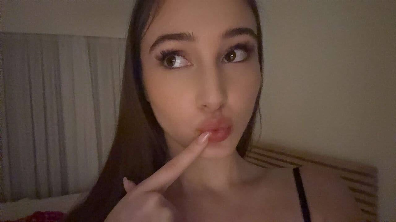  51985365  , 18 ,    