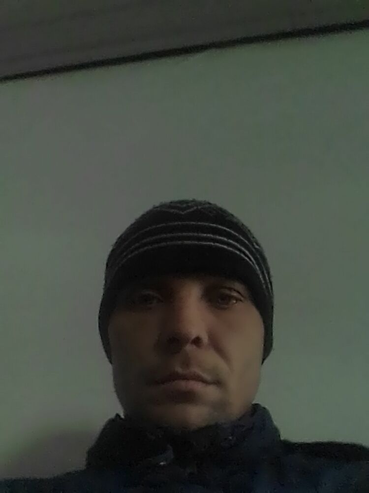  17494325  Nikolaj, 40 ,    