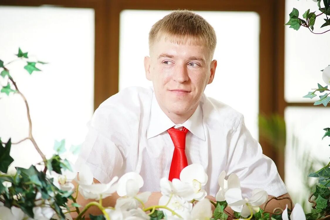  ,   Alex, 39 ,   ,   , c 