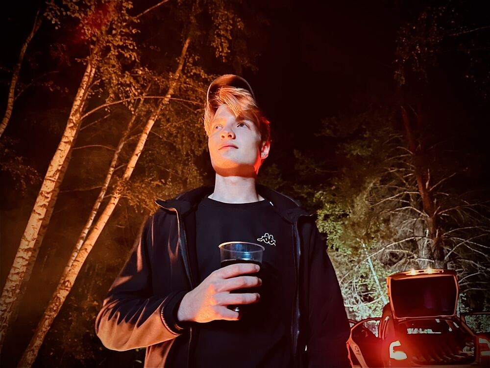  ,   , 24 ,   ,   
