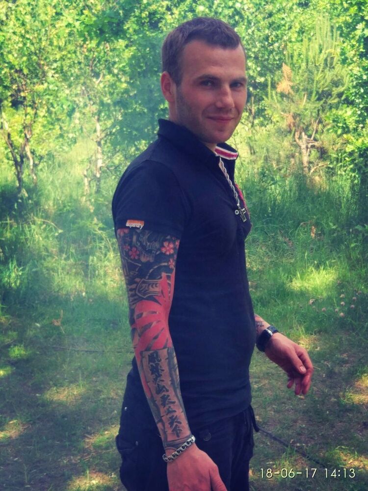  ,   , 32 ,   