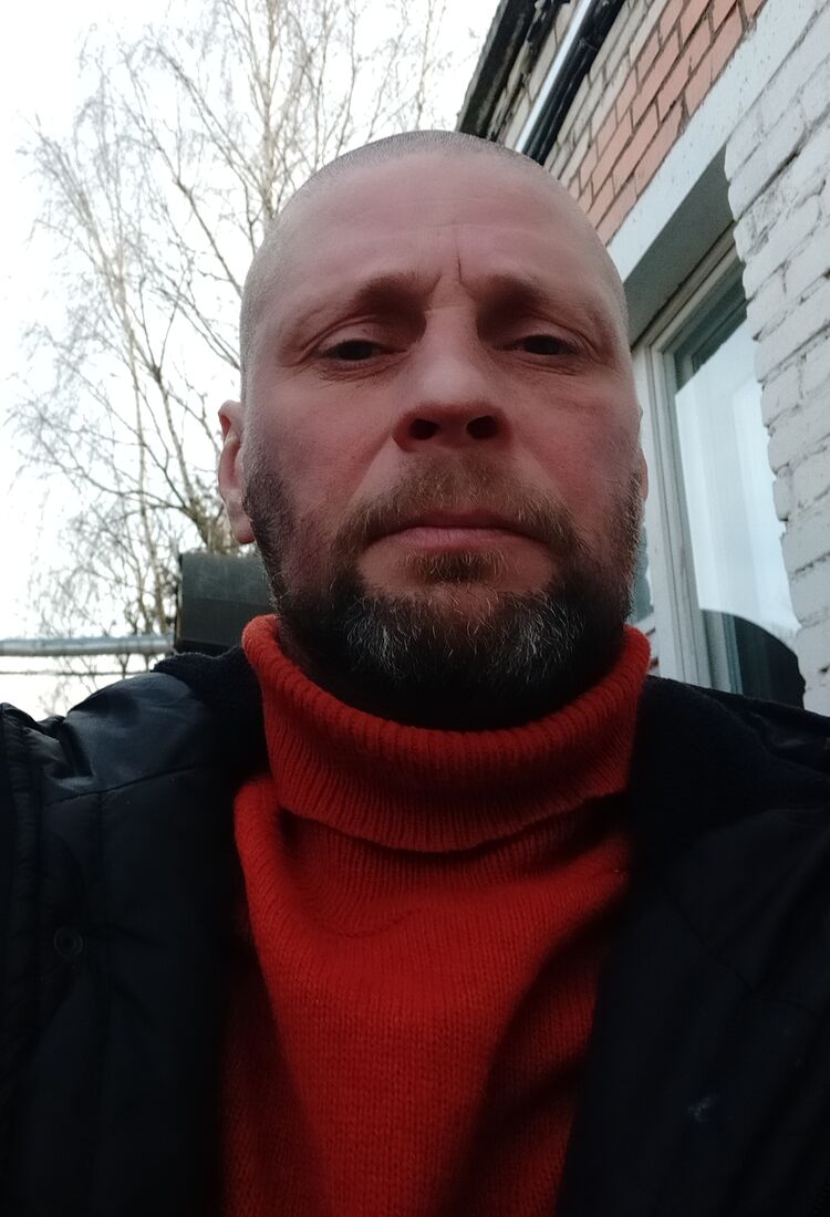  25911625  Dmitriy, 48 ,    