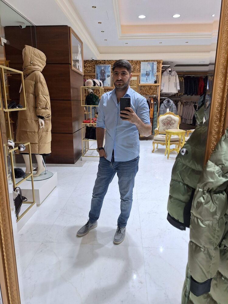  48378855  , 37 ,    