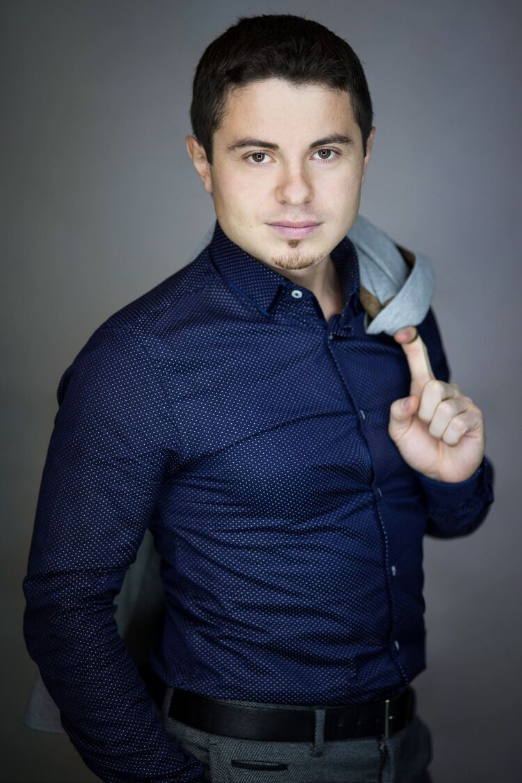  ,   Sergei, 43 ,   ,   