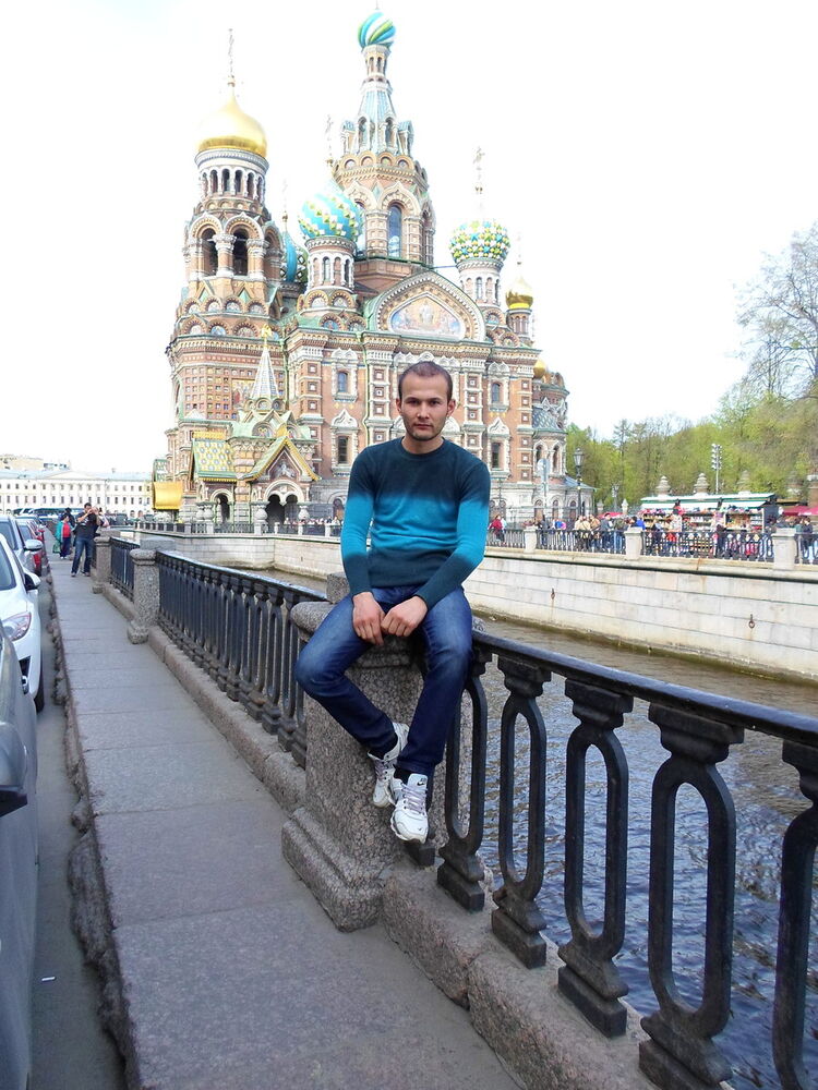  8906235  , 33 ,    -