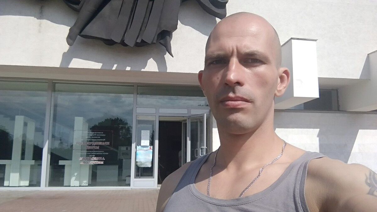  -,   , 42 ,   