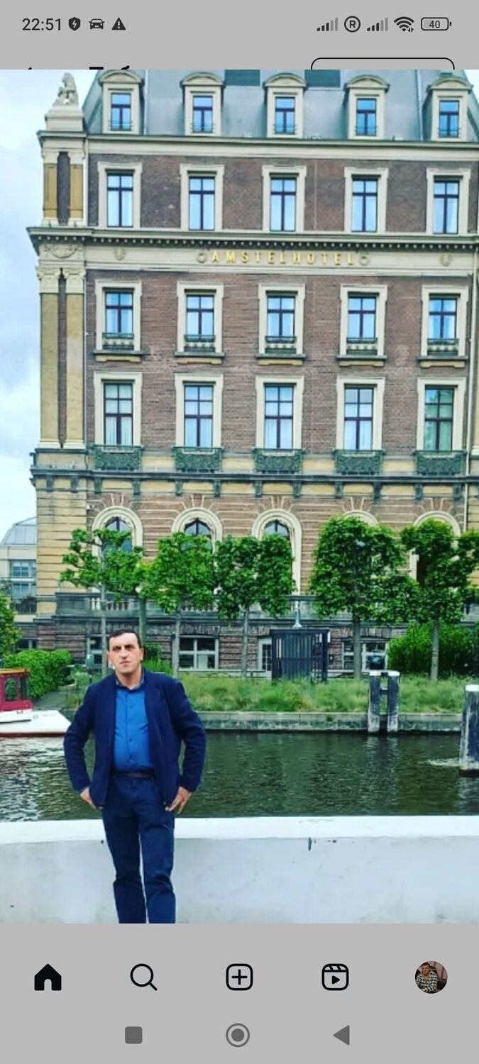  Voorschoten,   Deyanet, 42 ,   ,   