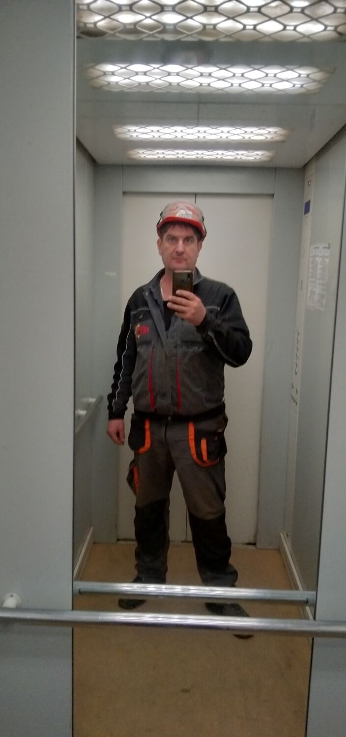 49890015  , 38 ,    