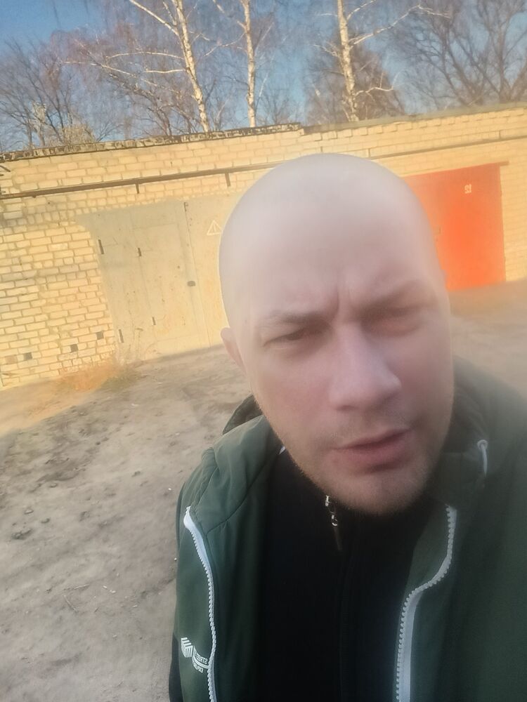  28317075  , 37 ,    