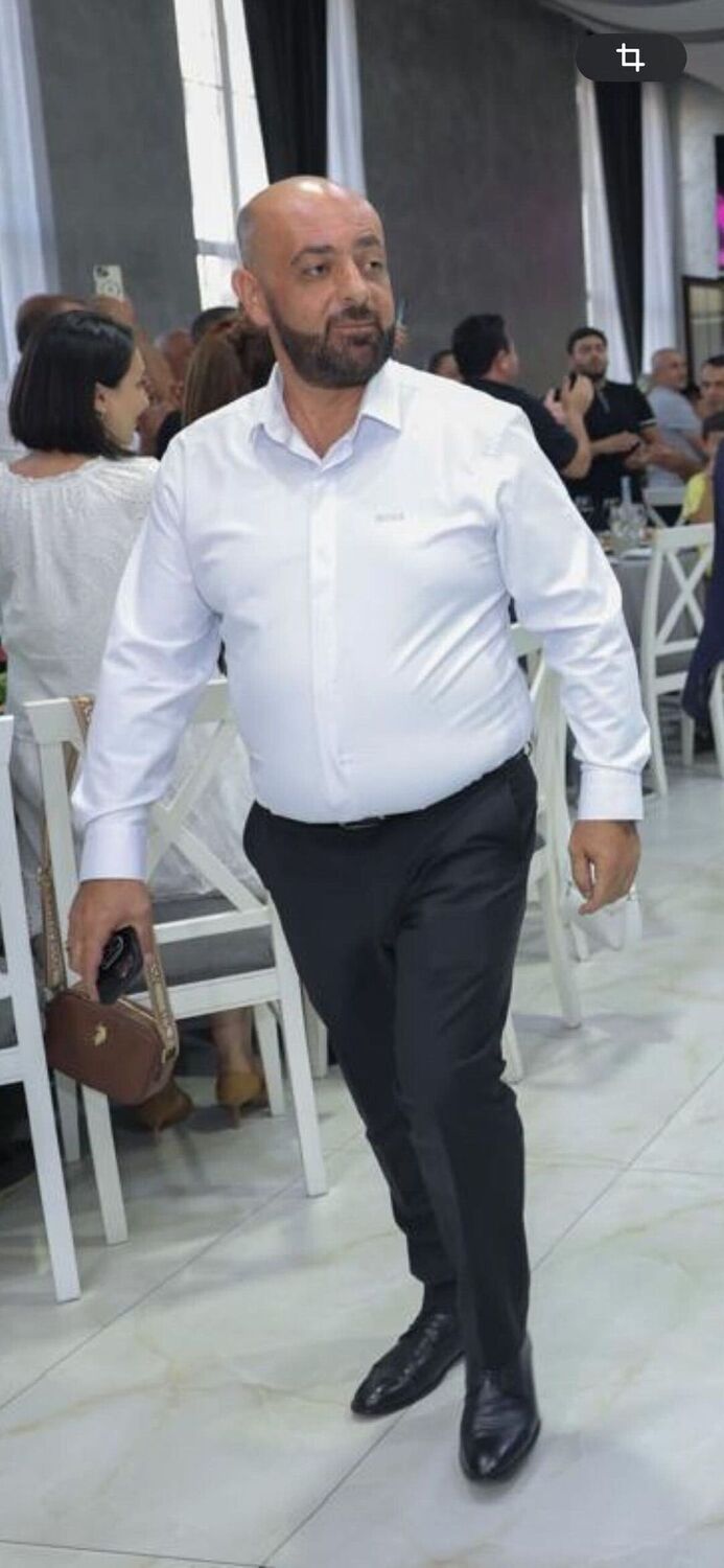  48703775  , 43 ,    
