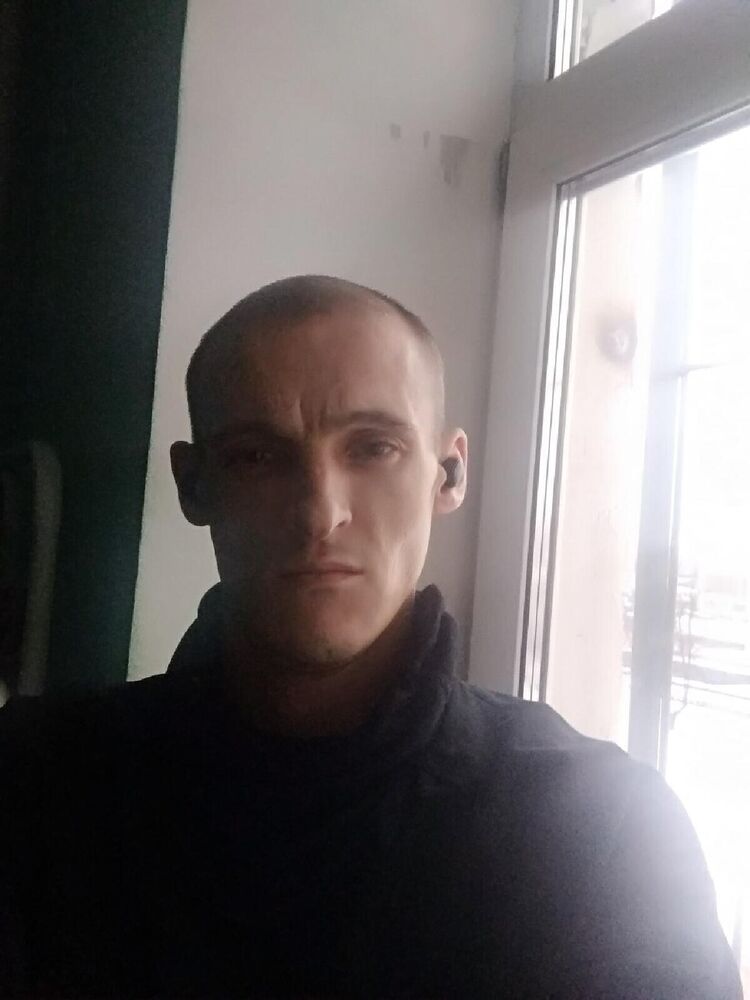 ���� 25379635 ������� ˸��, 37 ���, ���� ���������� � ������