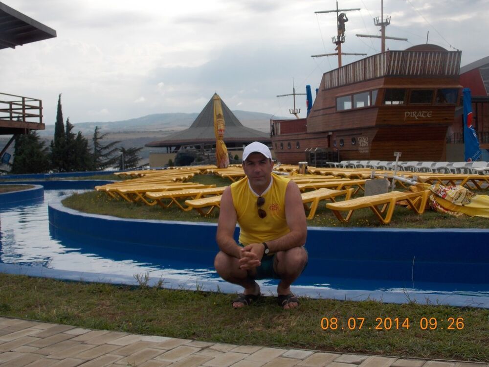  17493195  Elizbar, 48 ,    