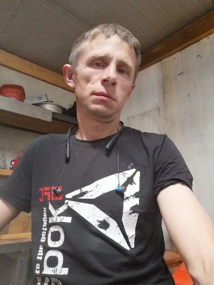  46176635  , 45 ,    