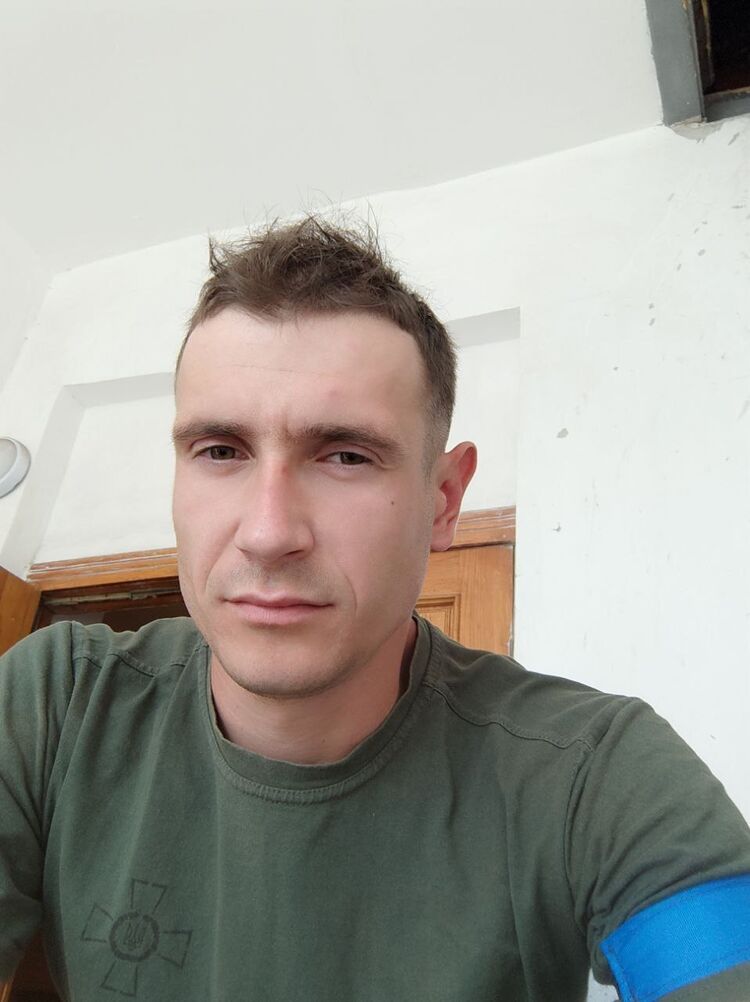  28304365  , 33 ,    