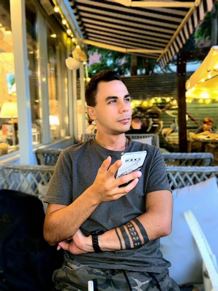  --,   , 29 ,     , c 