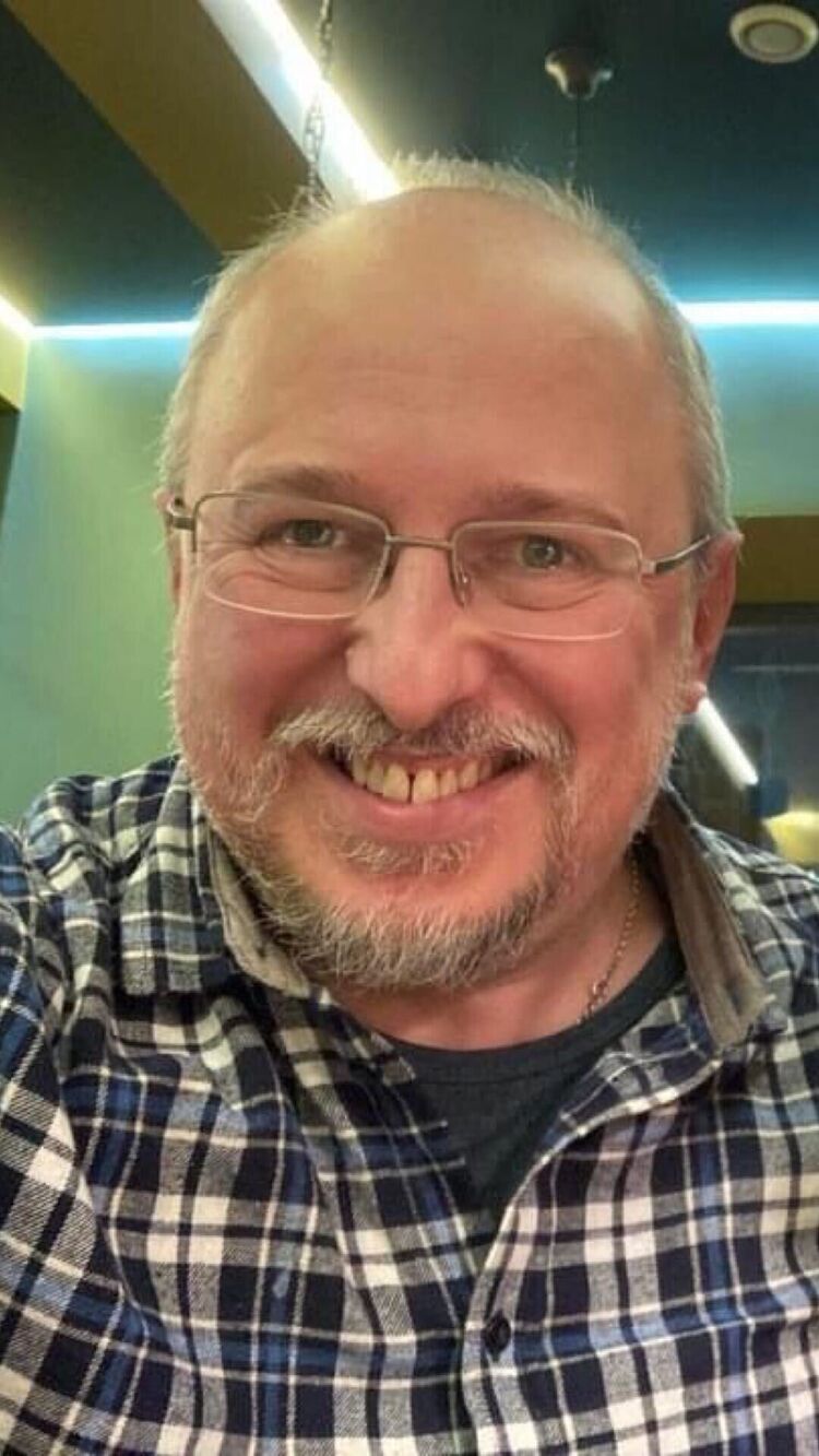  26421475  Sergey, 63 ,    Fontvieille