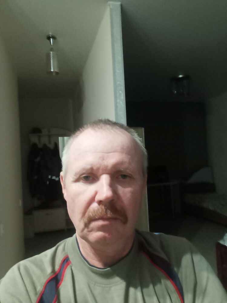 46556305  , 53 ,    