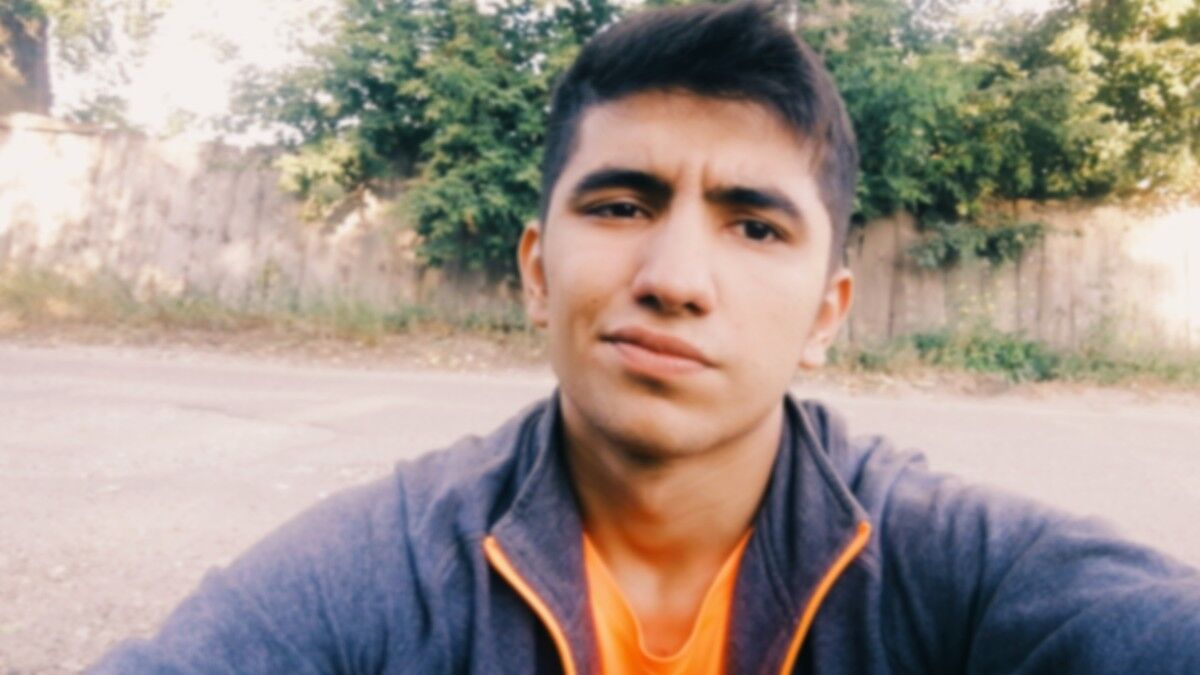  10186465  Din, 26 ,    