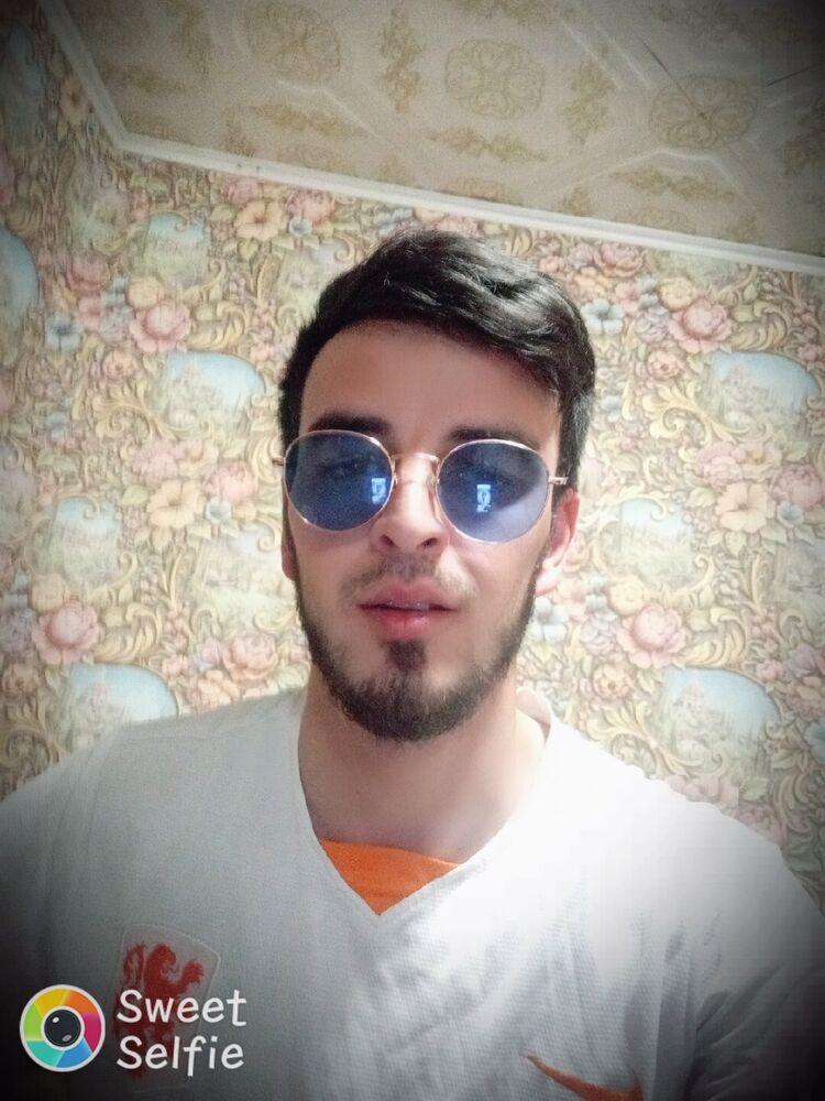 ,   Ali, 25 ,   ,   