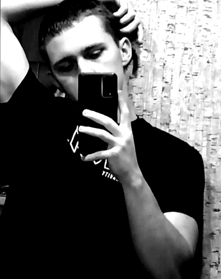 ���� 30801905 ����� ����, 21 ���, ���� ���������� � ������