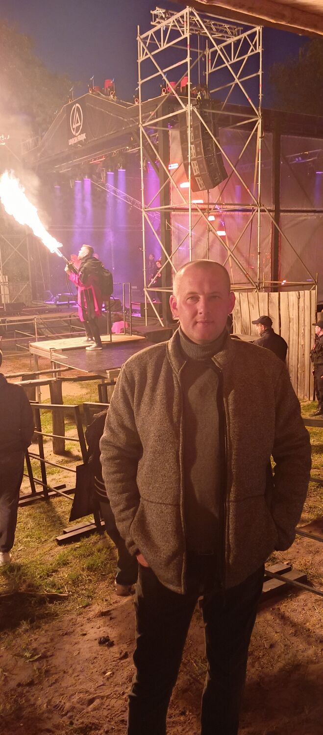  54364775  , 37 ,    --