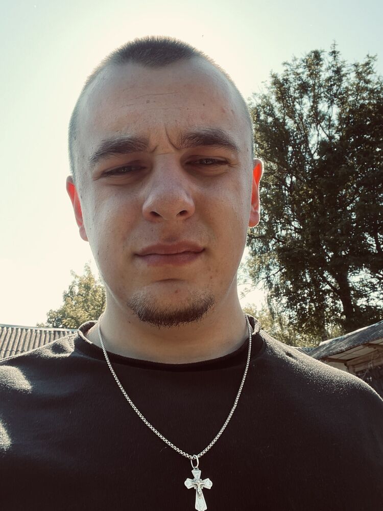  54148985  Miha, 25 ,    