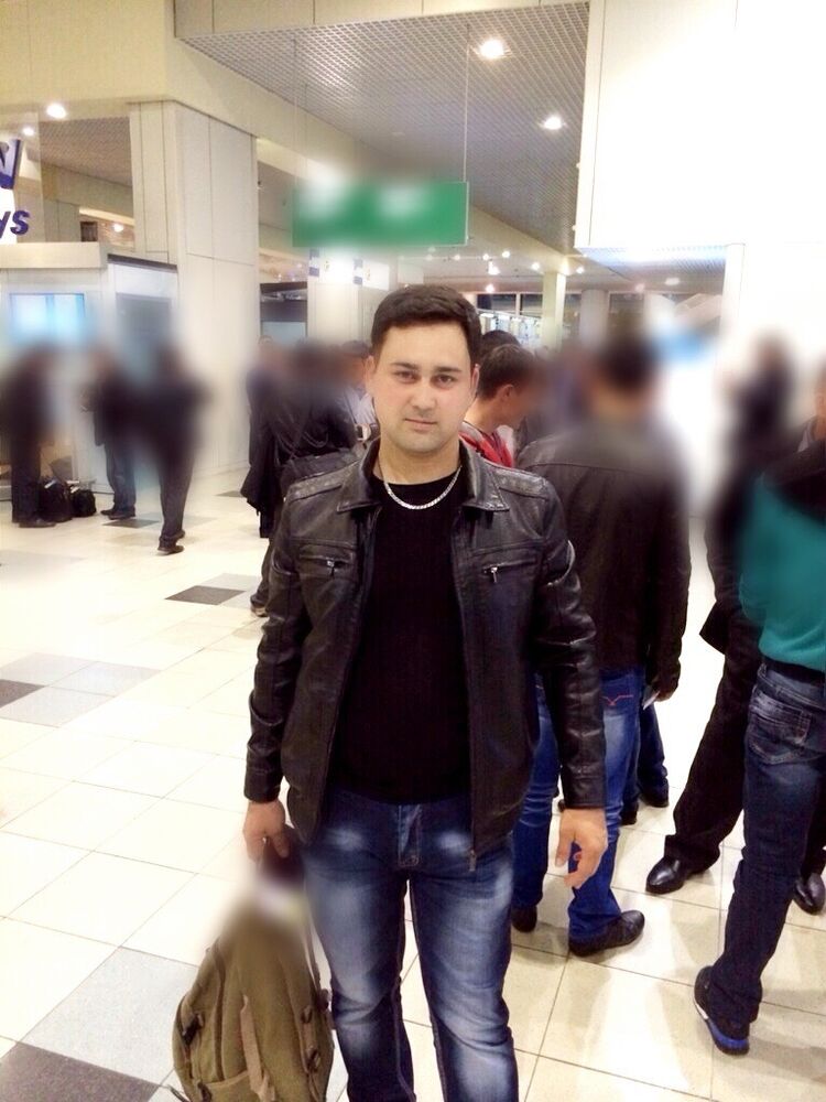  6402825  Shohrat, 36 ,    