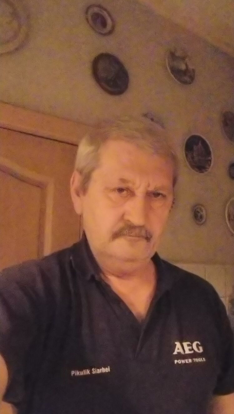  48713935  , 56 ,    