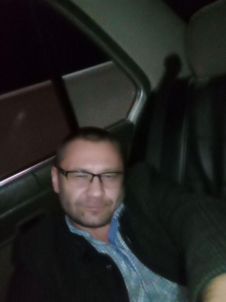  24109095  , 44 ,    
