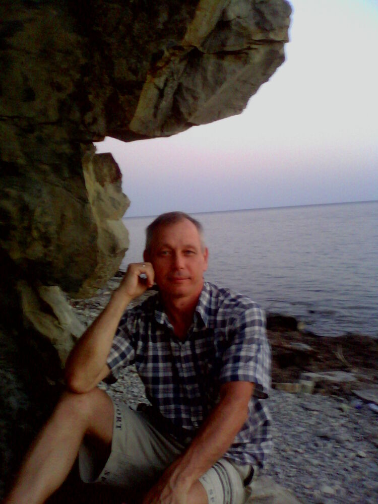  --,   , 62 ,     , c 