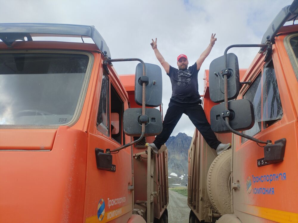  54283995  , 39 ,    -