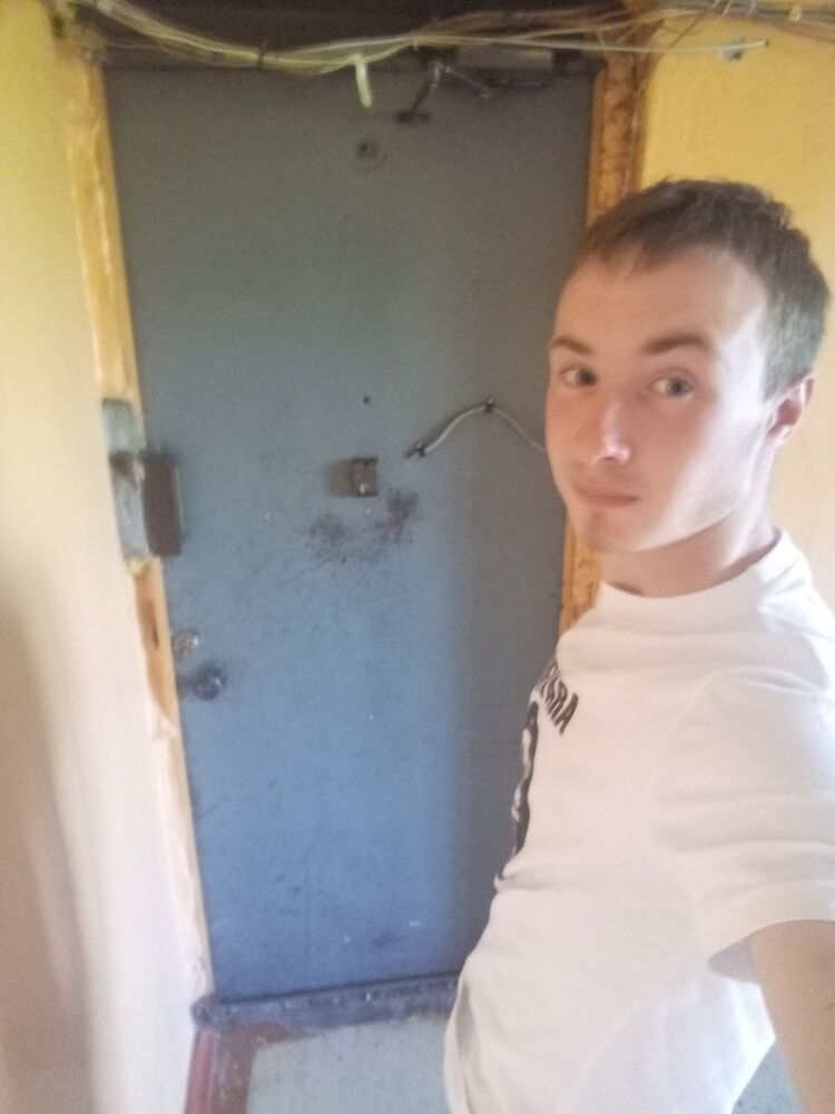  9625115  Nikita, 29 ,    