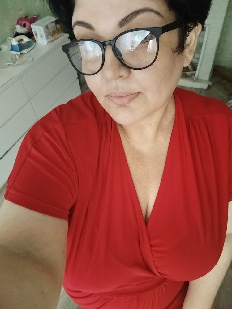  53092805  Jeni, 44 ,    