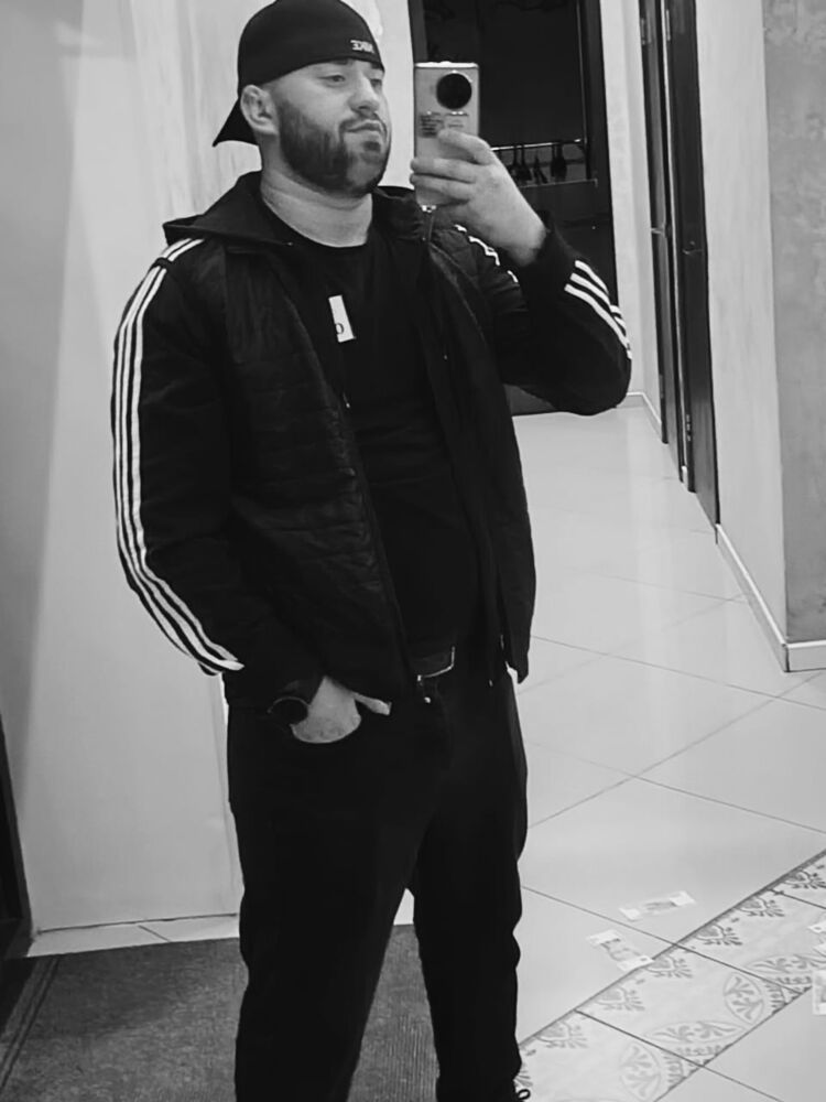  52807955  , 27 ,    