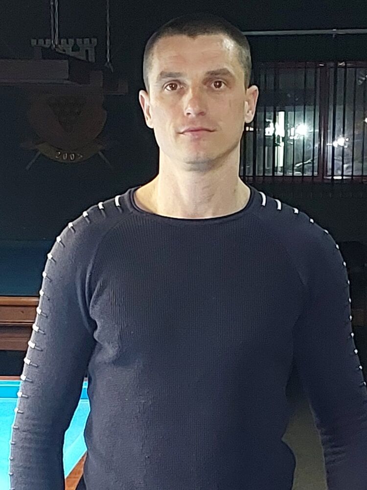  52747045  , 35 ,    