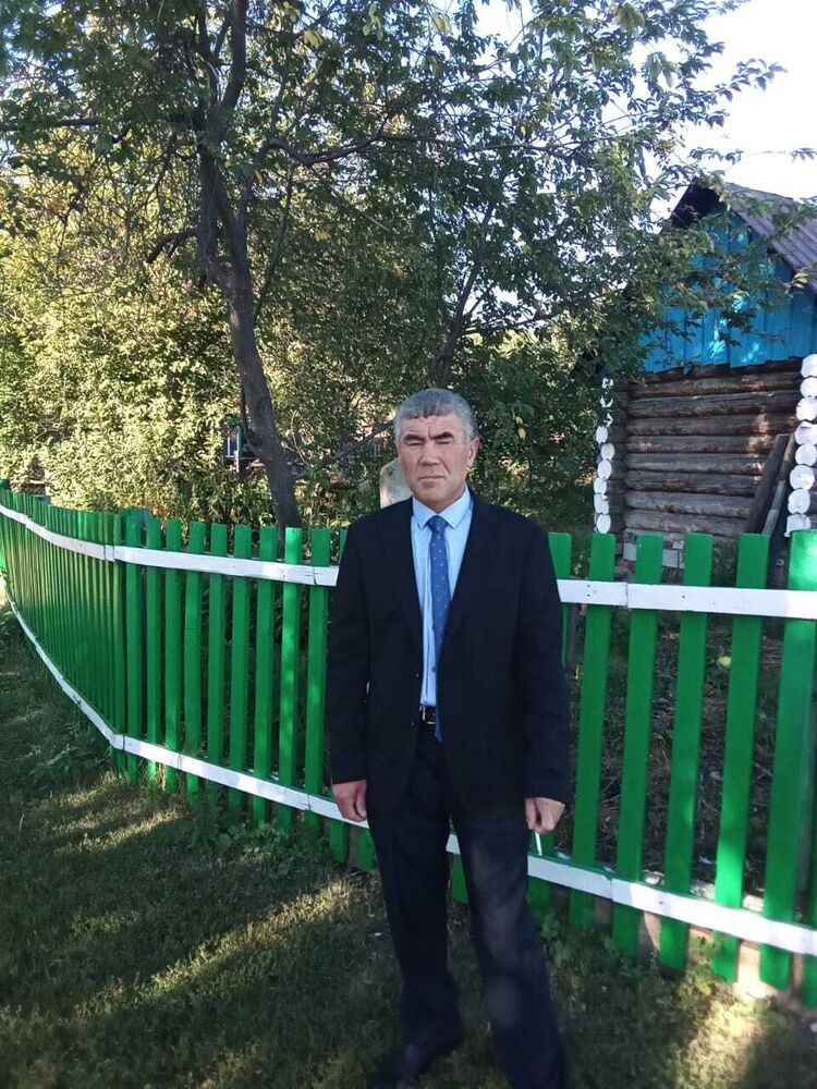  35491285  Azamat, 54 ,    