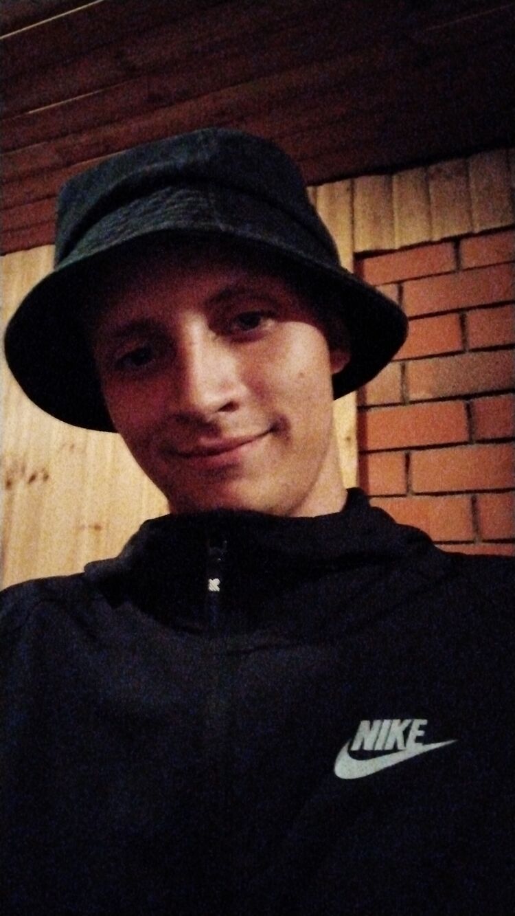  ,   Vladislav, 26 ,   ,   