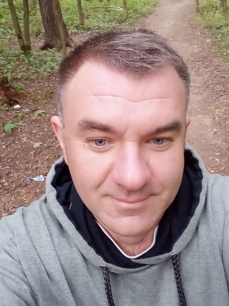  -,   Pavel, 49 ,   ,   
