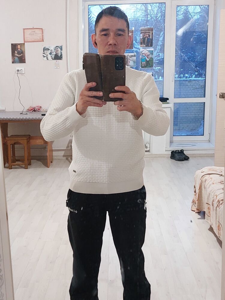  52953065  , 34 ,    