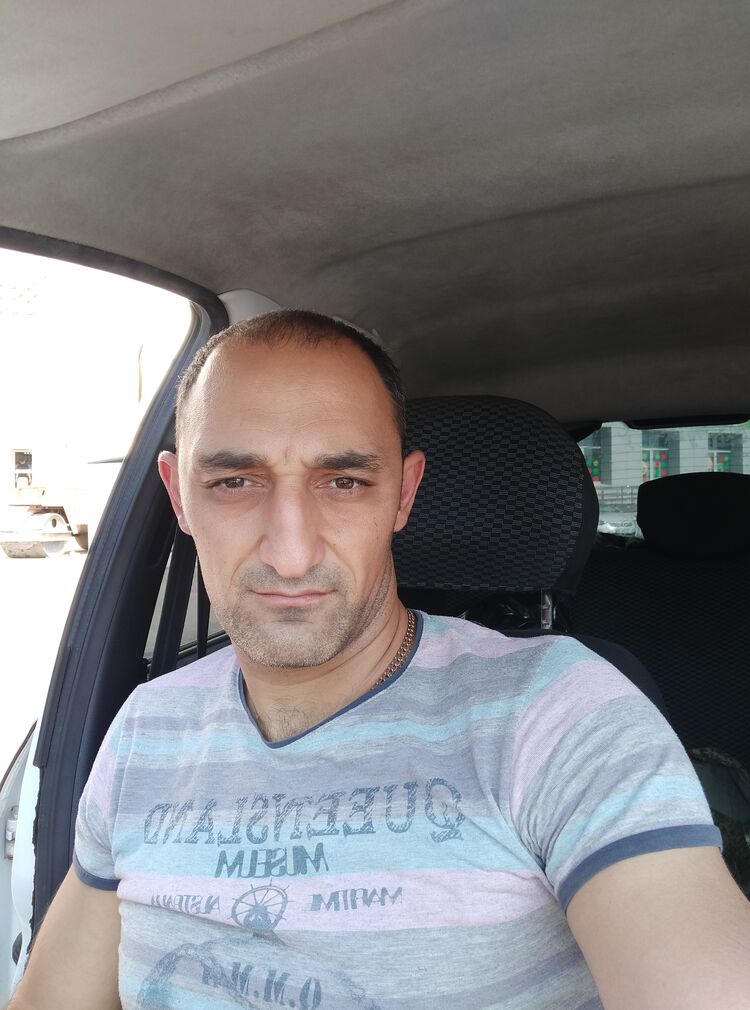  23693305  , 35 ,    