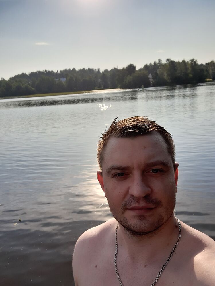  27548705  , 32 ,    -