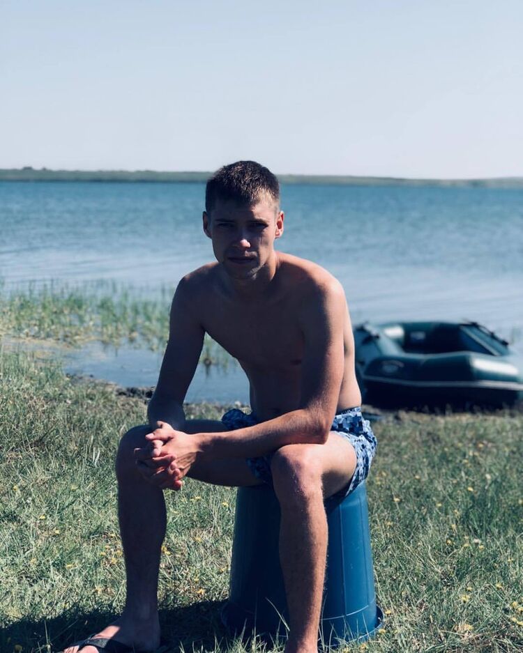  16067865  , 43 ,    